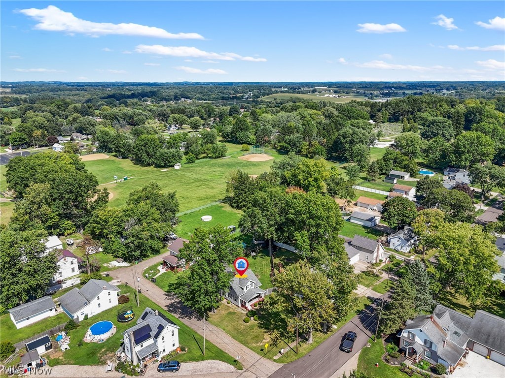3051 Perrydale Street NW Uniontown OH 44685
