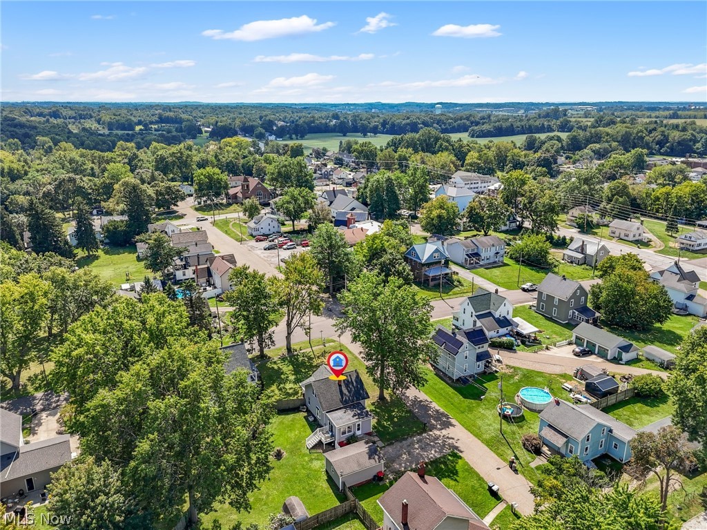 3051 Perrydale Street NW Uniontown OH 44685