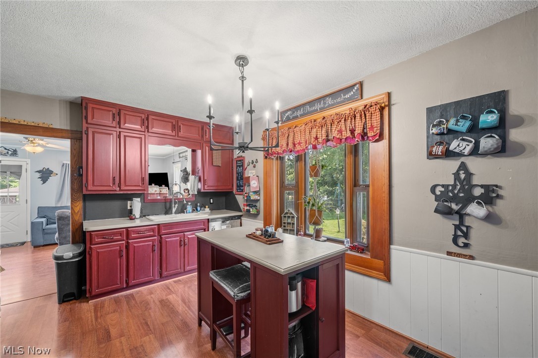 3051 Perrydale Street NW Uniontown OH 44685