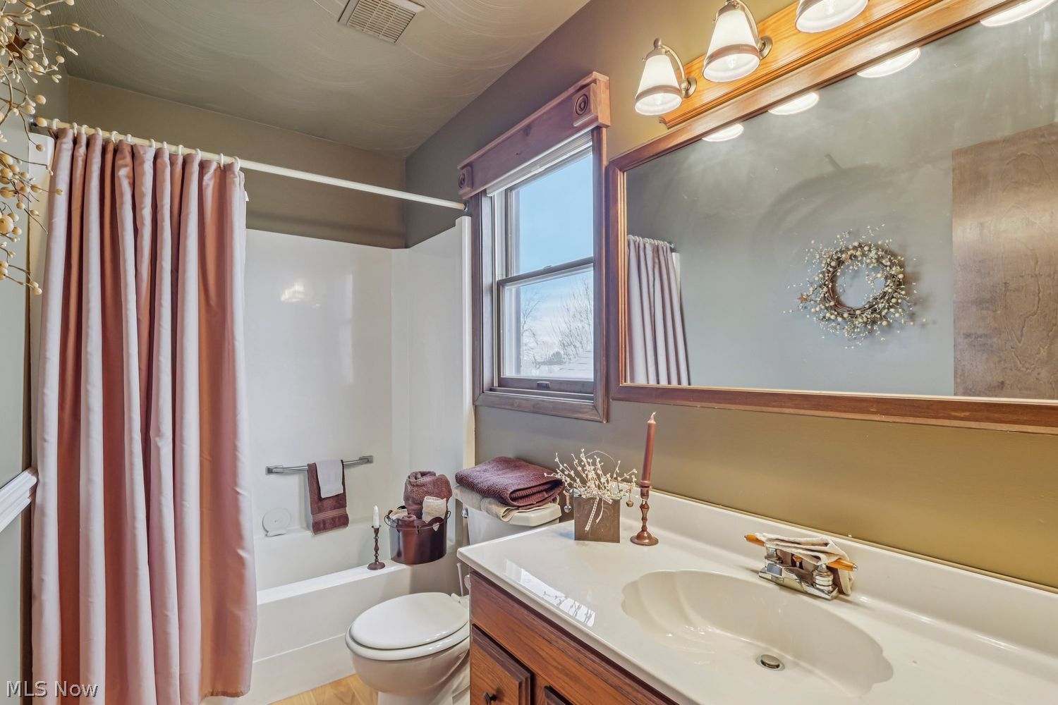 6598 N Timberidge Drive Austintown OH 44515