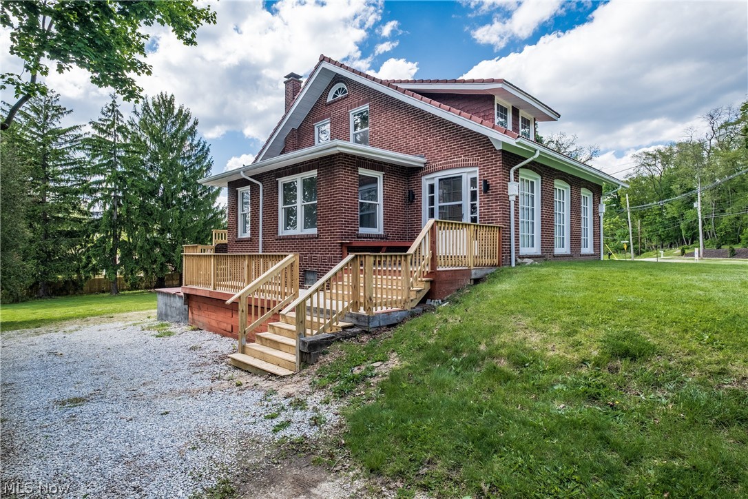 545 Pittsburg Avenue NW North Canton OH 44720