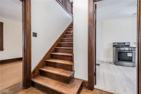 545 Pittsburg Avenue NW North Canton OH 44720