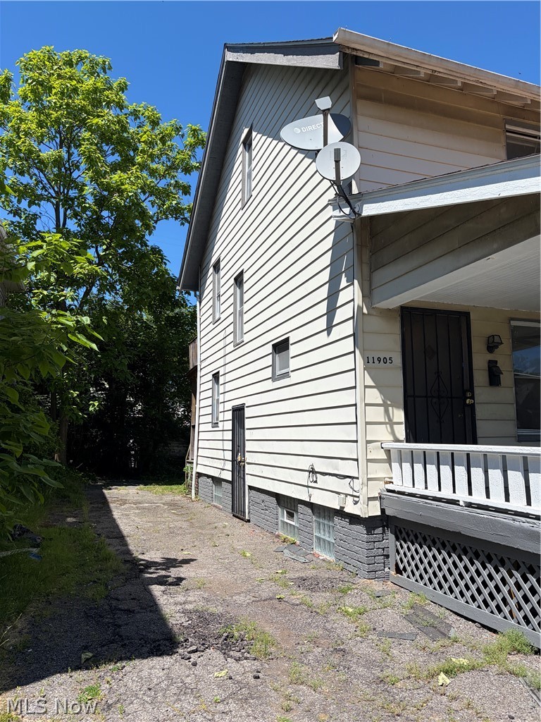 11905 Shadeland Avenue Cleveland OH 44108