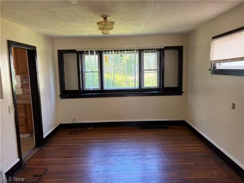 11905 Shadeland Avenue Cleveland OH 44108