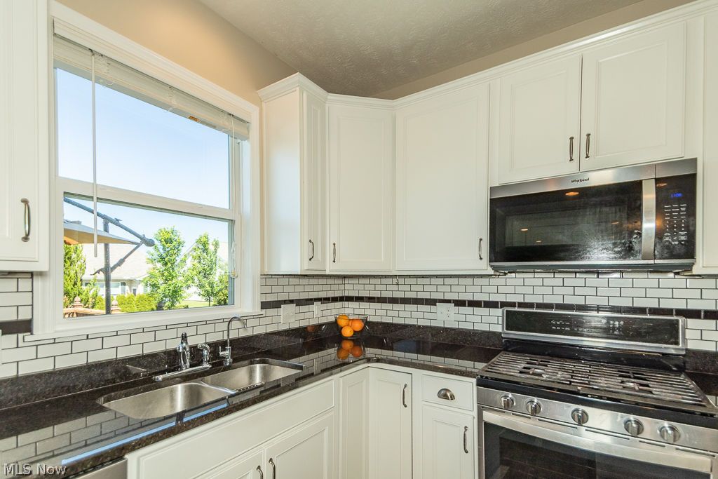 8024 Heatherglen Drive Mentor OH 44060