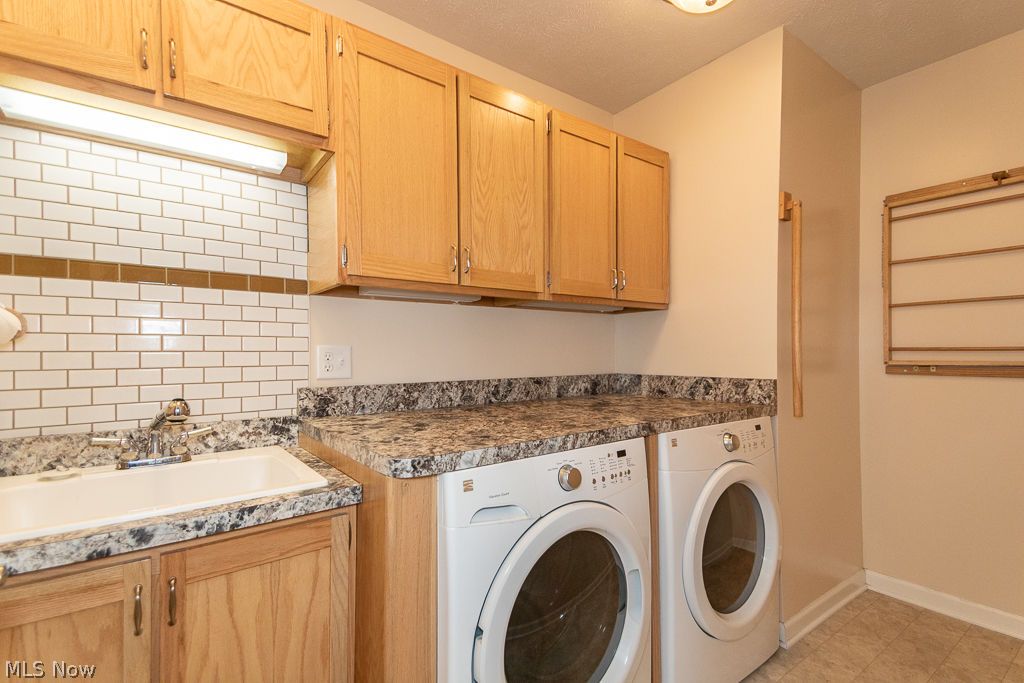 8024 Heatherglen Drive Mentor OH 44060