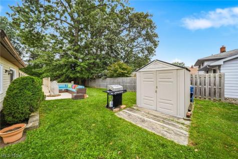 5487 Oak Ridge Drive Willoughby OH 44094