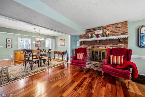 5487 Oak Ridge Drive Willoughby OH 44094