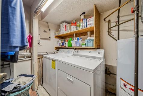 5487 Oak Ridge Drive Willoughby OH 44094