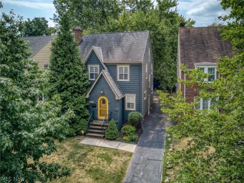 3534 Cedarbrook Road University Heights OH 44118