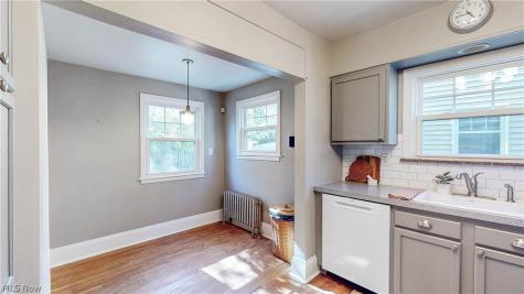 3534 Cedarbrook Road University Heights OH 44118