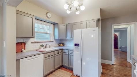 3534 Cedarbrook Road University Heights OH 44118