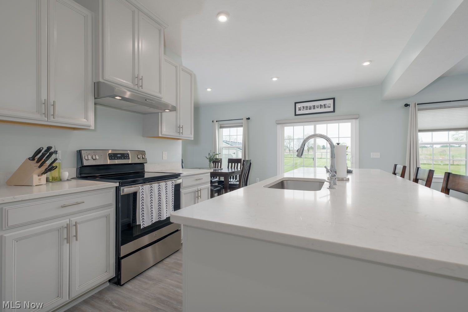 7906 Cobbler Avenue NE Canton OH 44721