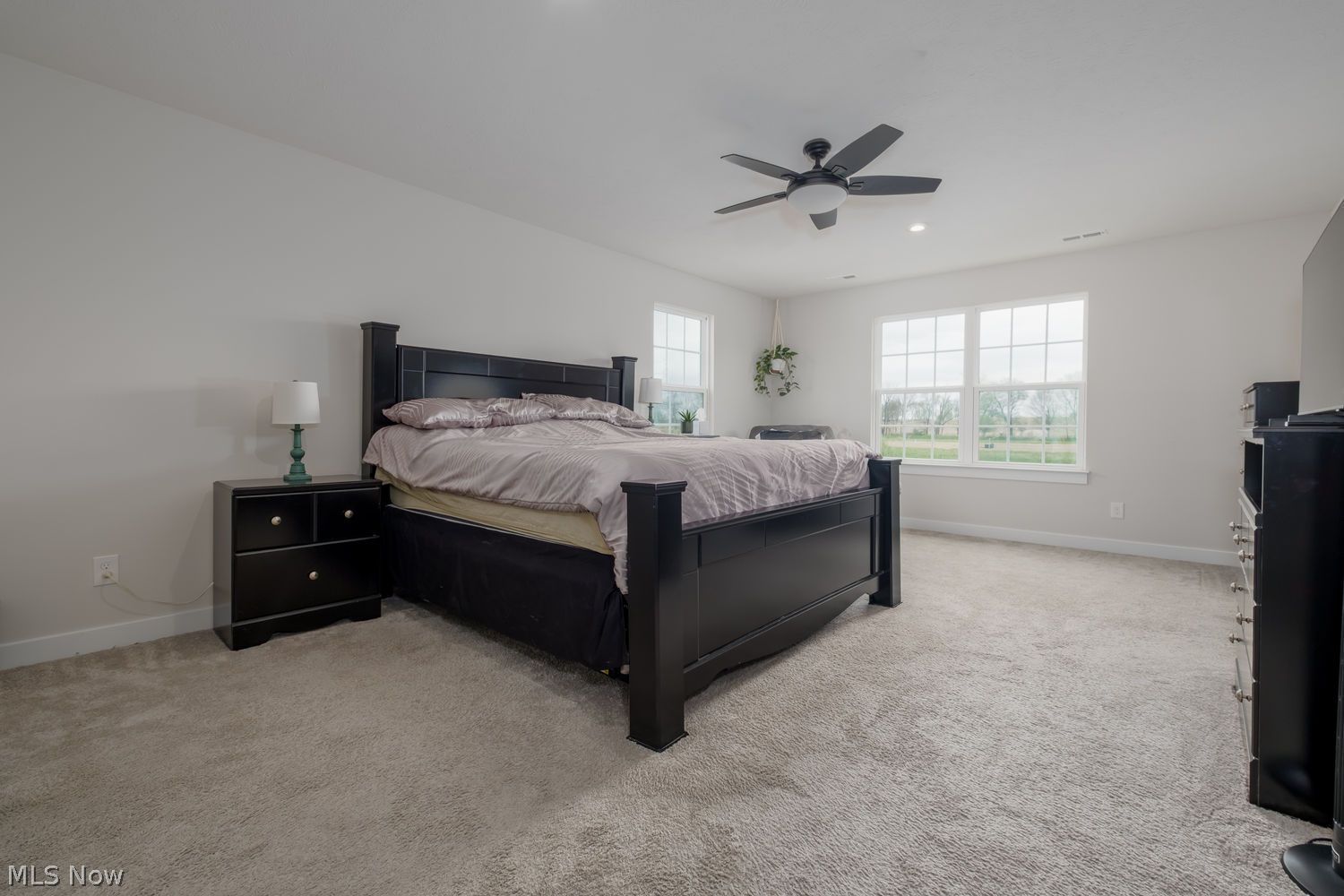 7906 Cobbler Avenue NE Canton OH 44721