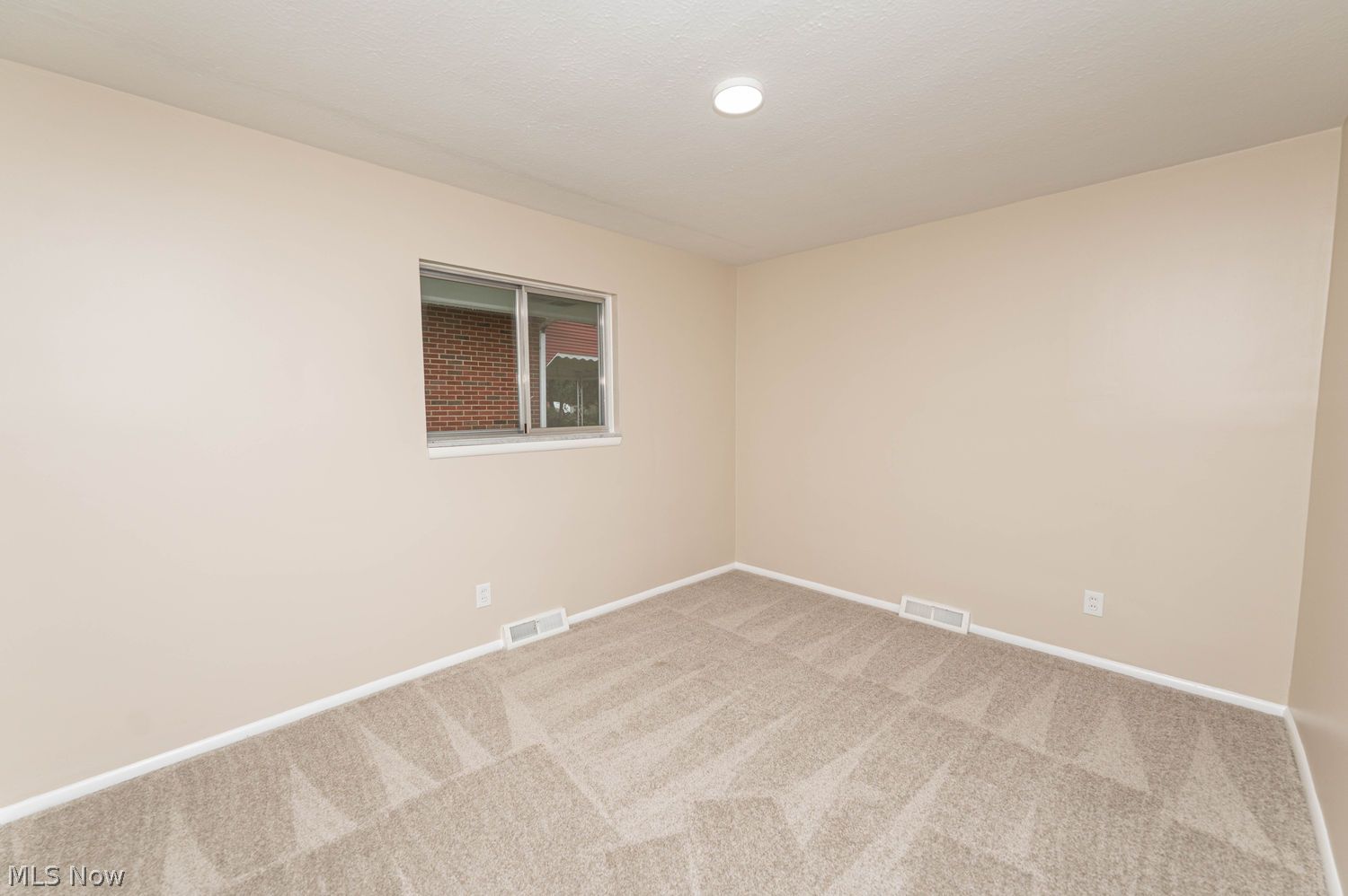 492 Jeannette Drive Richmond Heights OH 44143