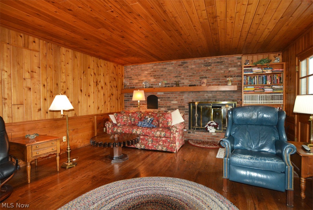 71 Maple Hill Drive Chagrin Falls OH 44022