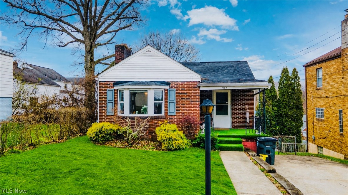 917 Oxford Boulevard Steubenville OH 43952