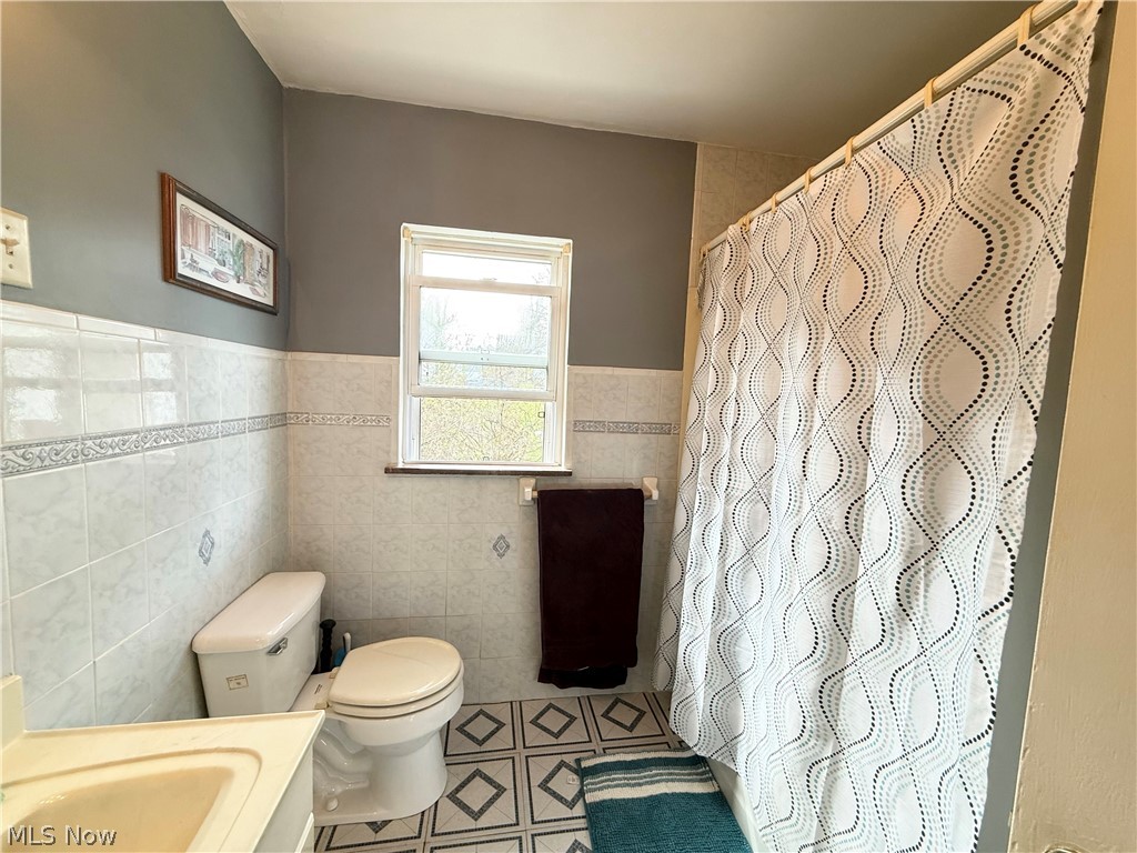 917 Oxford Boulevard Steubenville OH 43952