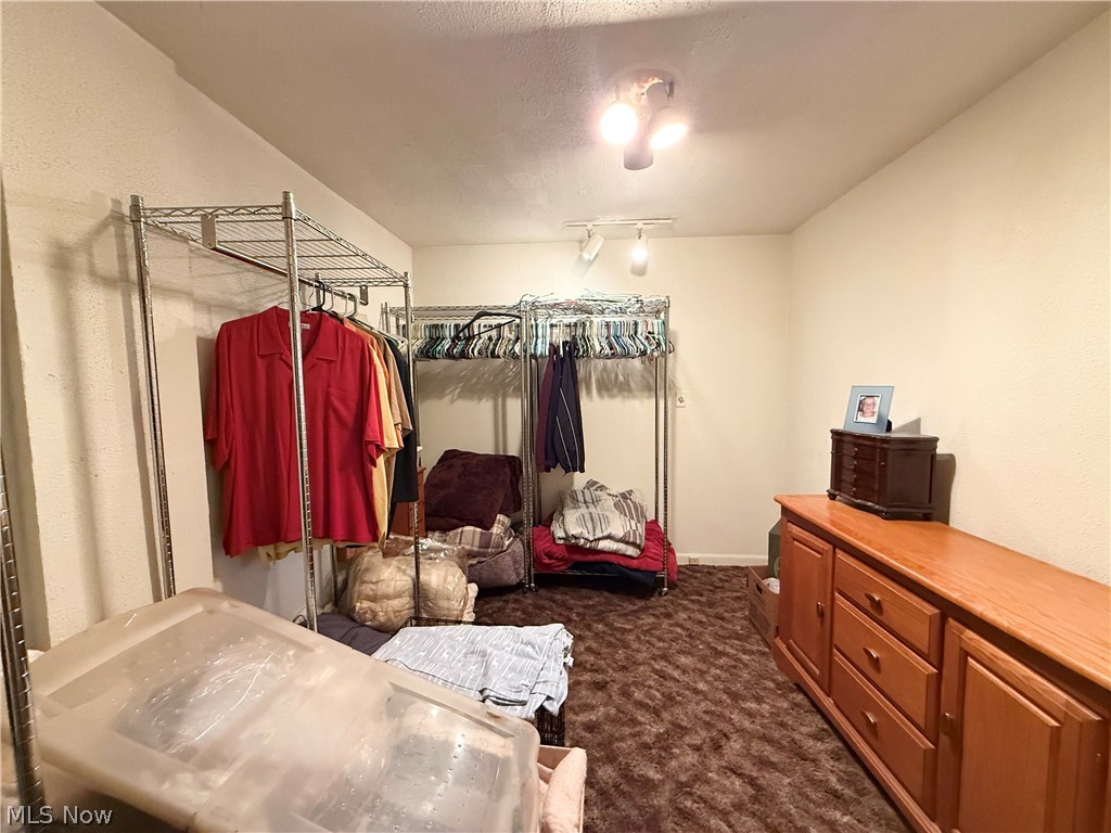 917 Oxford Boulevard Steubenville OH 43952