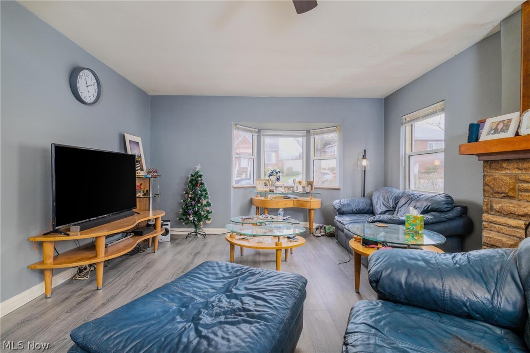 917 Oxford Boulevard Steubenville OH 43952
