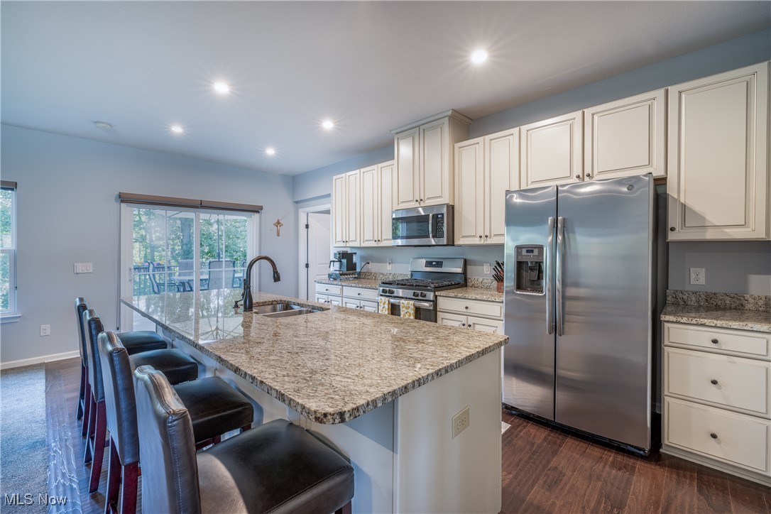 820 Sunrise Circle Aurora OH 44202