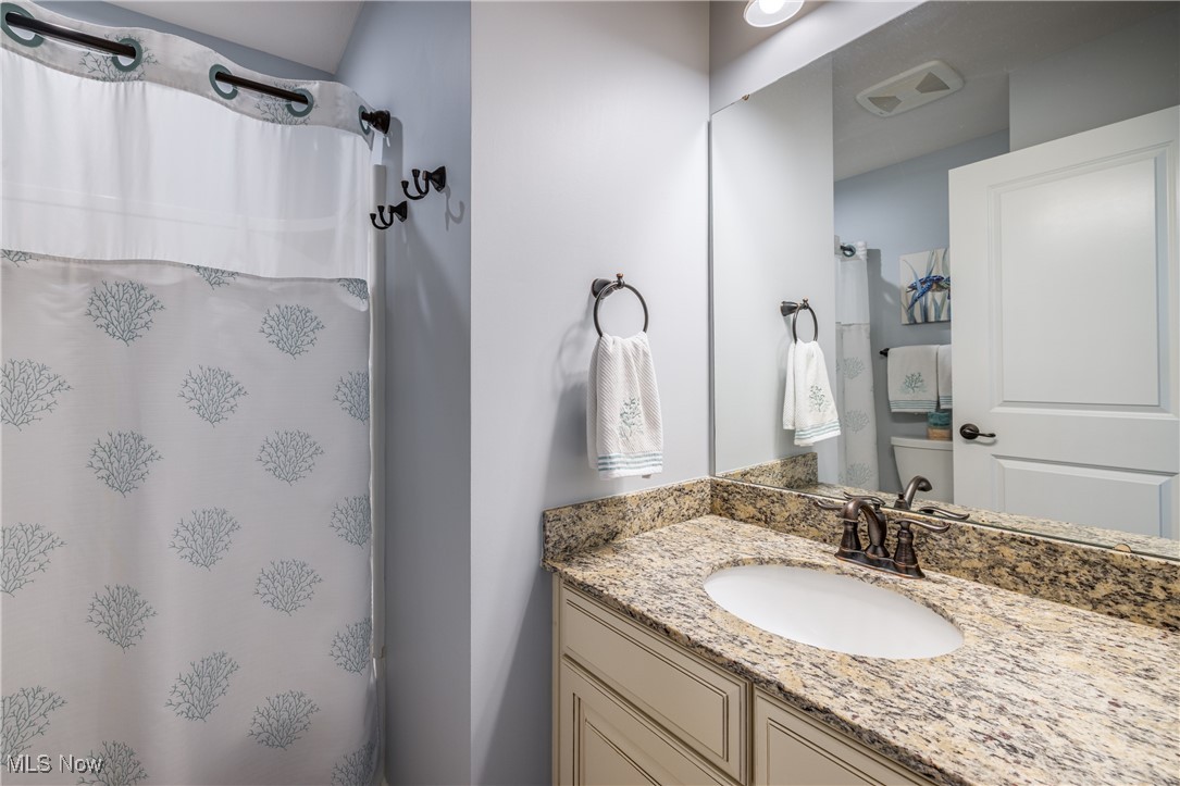 820 Sunrise Circle Aurora OH 44202