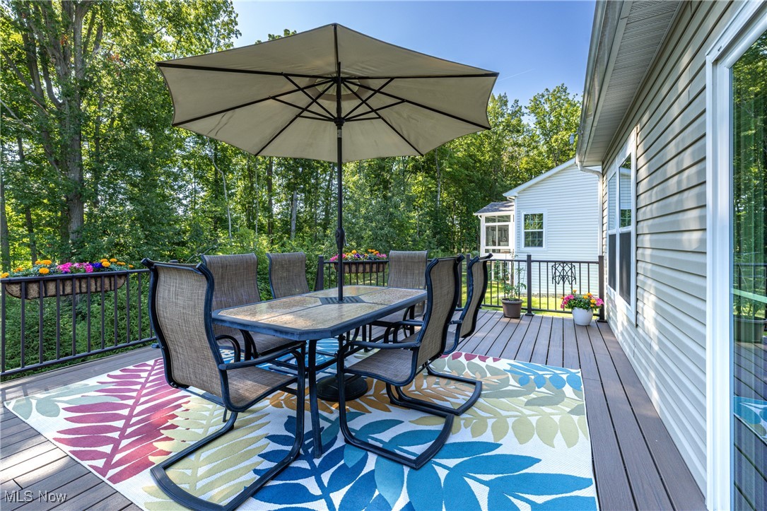 820 Sunrise Circle Aurora OH 44202