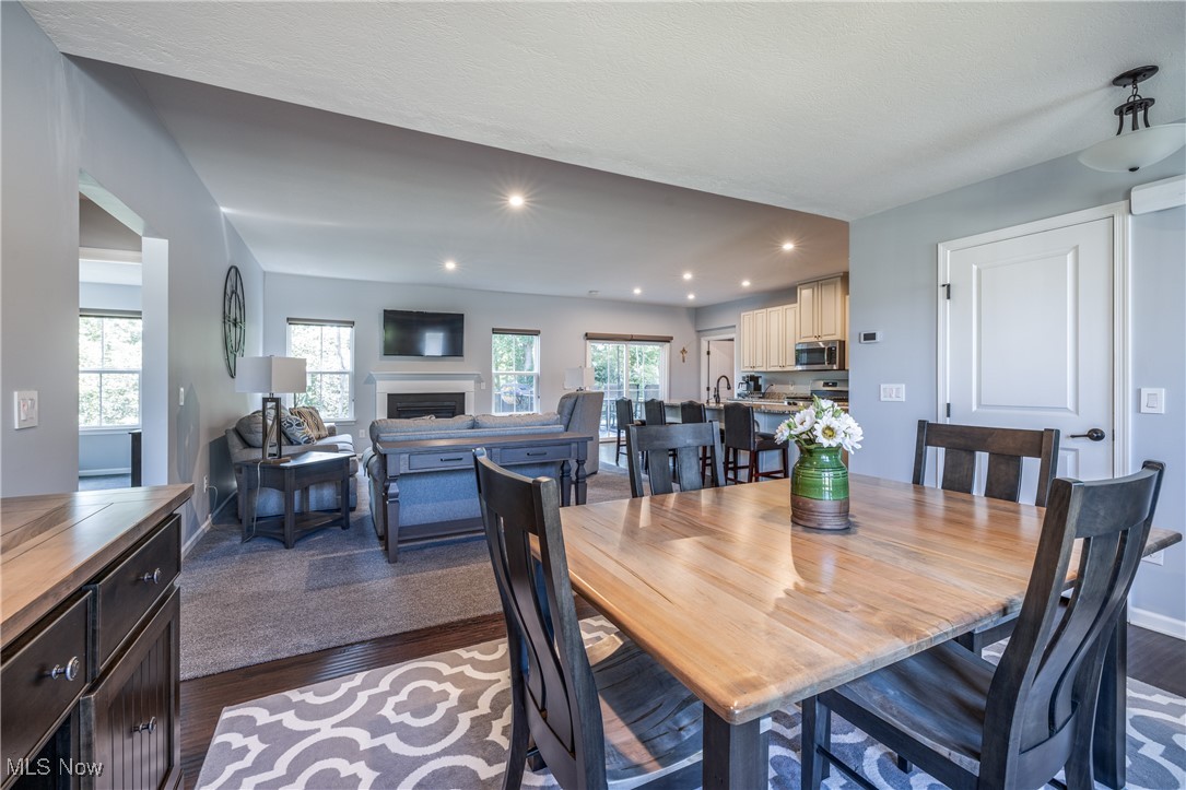 820 Sunrise Circle Aurora OH 44202