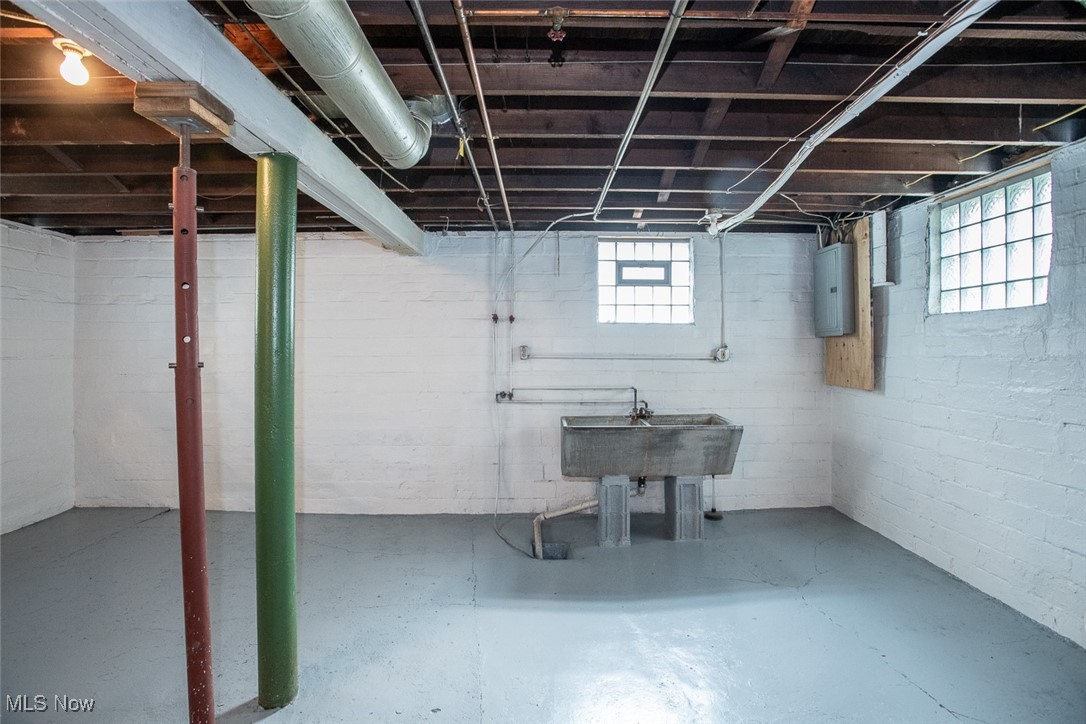 3549 W 126th Street Cleveland OH 44111