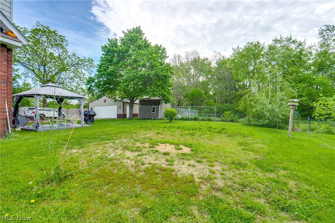 1682 S County Line Road Geneva OH 44041