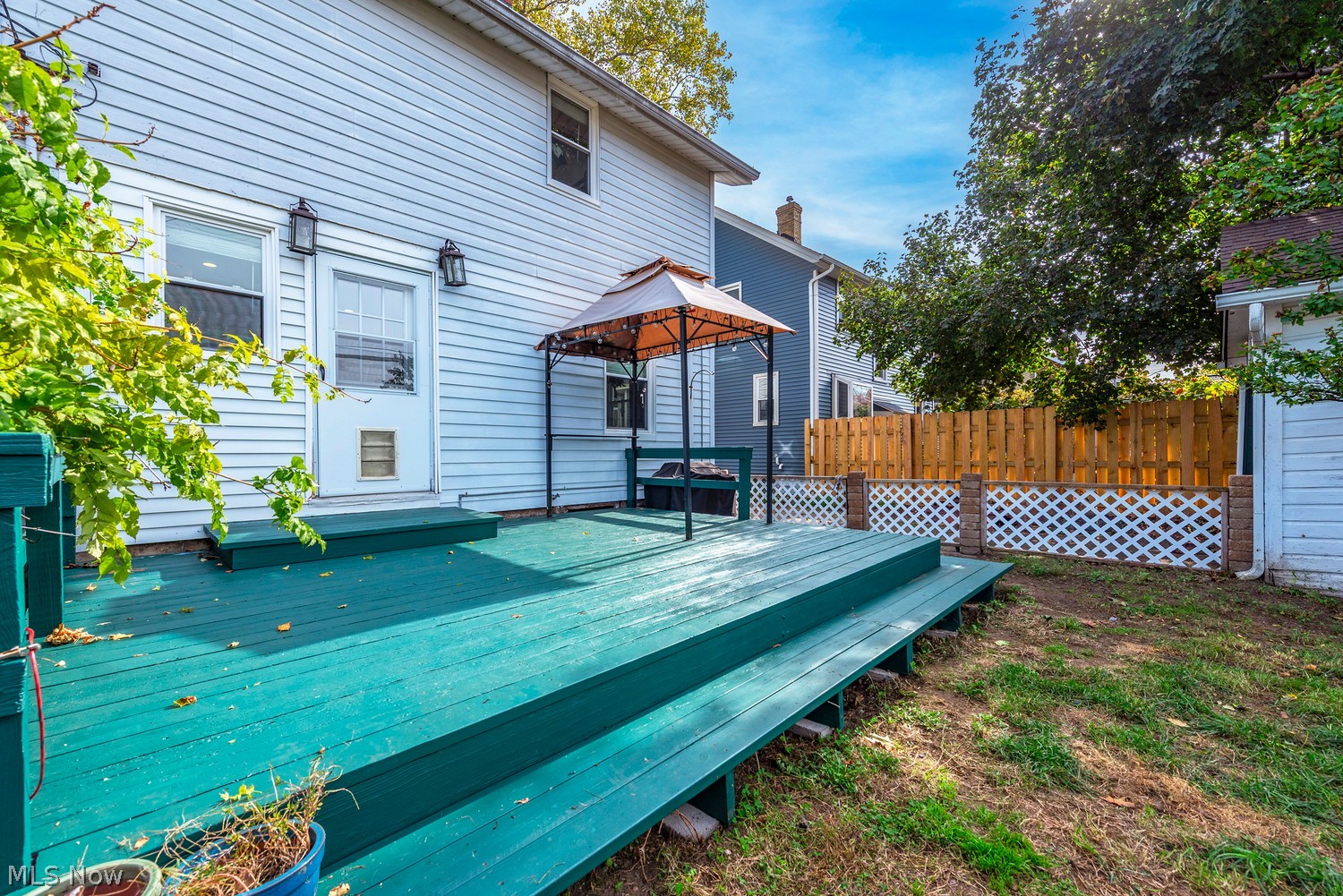 1354 Lakewood Avenue Lakewood OH 44107