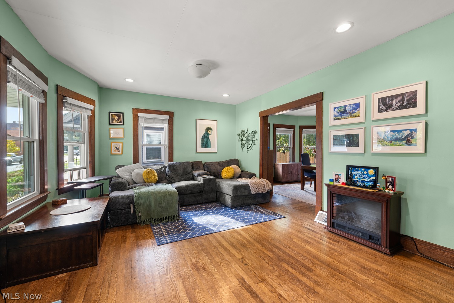 1354 Lakewood Avenue Lakewood OH 44107