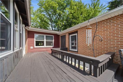 7445 Market Avenue N North Canton OH 44721