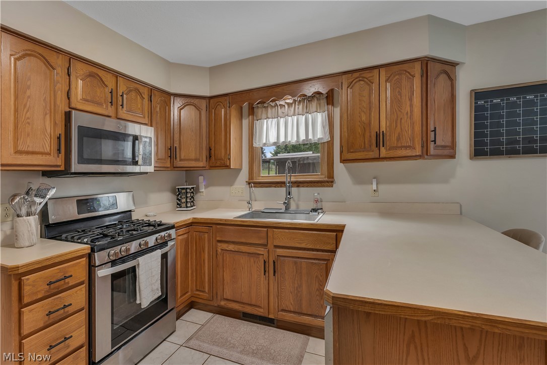 8241 Akron Canfield Road Canfield OH 44406