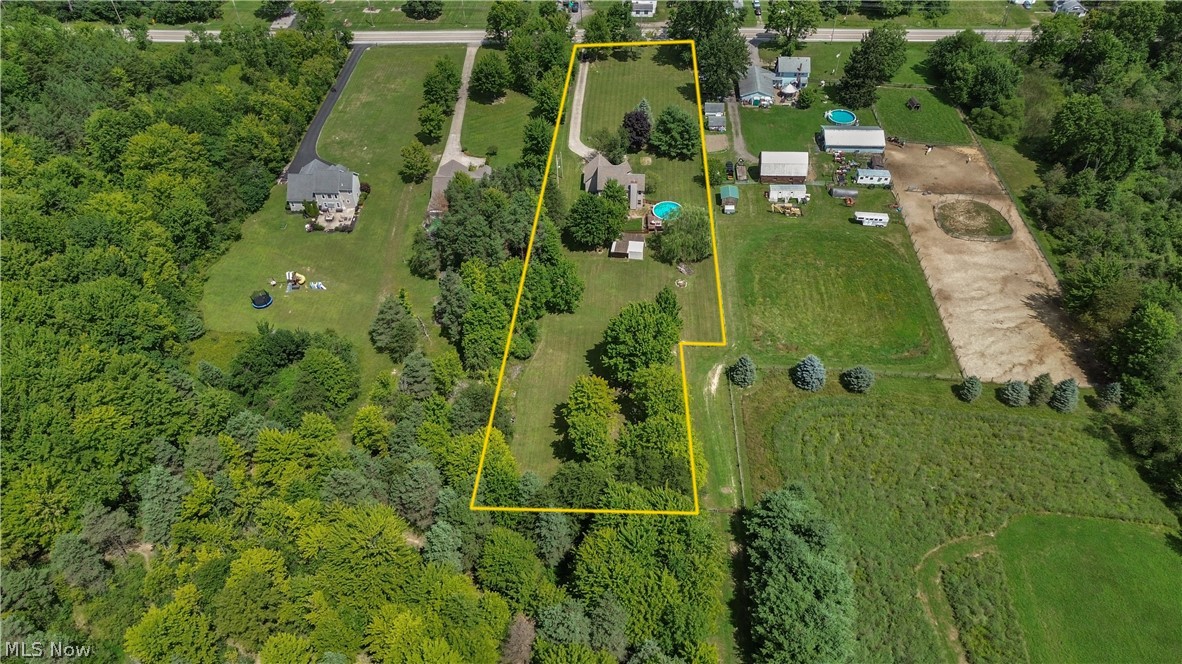 8241 Akron Canfield Road Canfield OH 44406