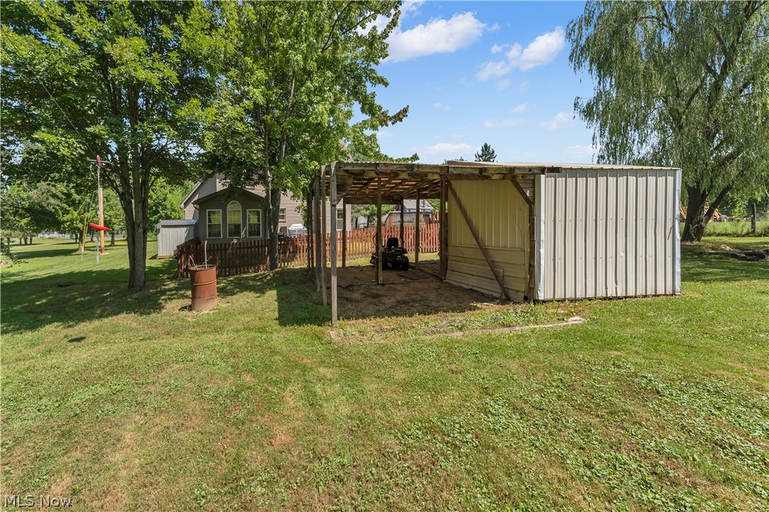 8241 Akron Canfield Road Canfield OH 44406