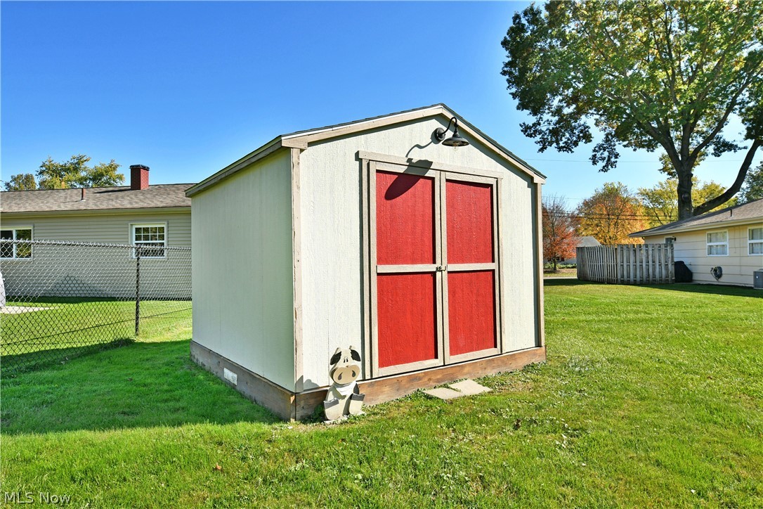 612 Pierce Drive Youngstown OH 44511