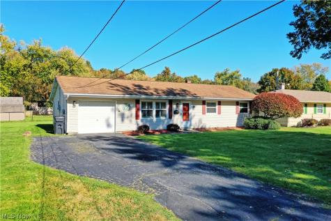 612 Pierce Drive Youngstown OH 44511