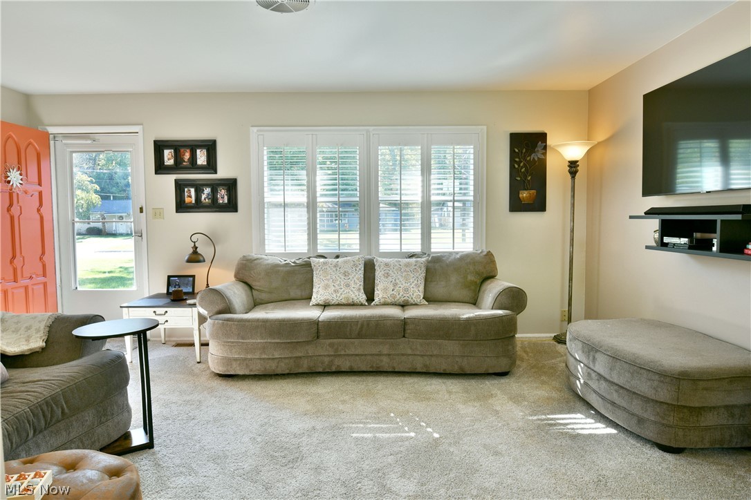 612 Pierce Drive Youngstown OH 44511