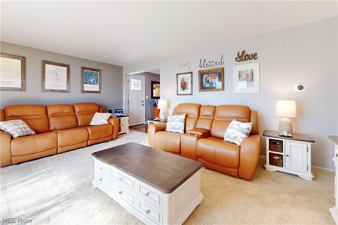 2714 Iva Way Steubenville OH 43952