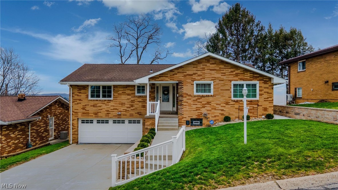 2714 Iva Way Steubenville OH 43952
