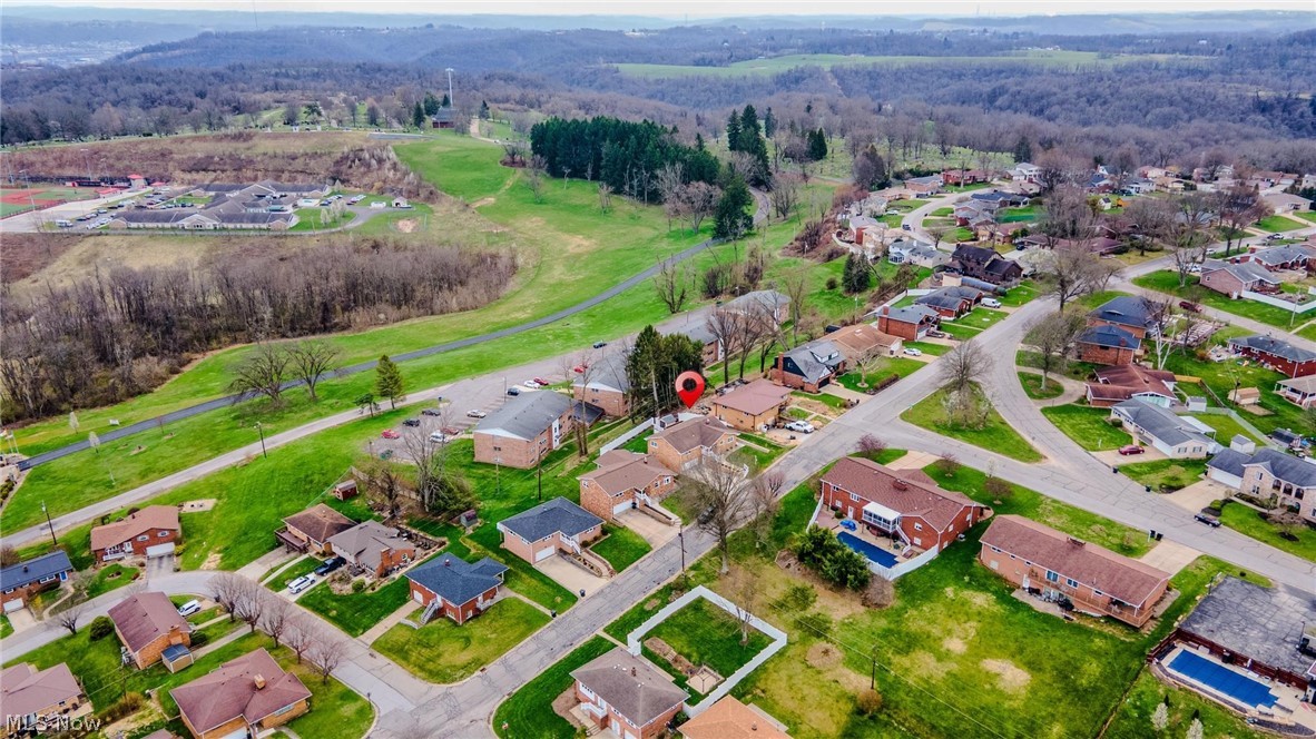 2714 Iva Way Steubenville OH 43952