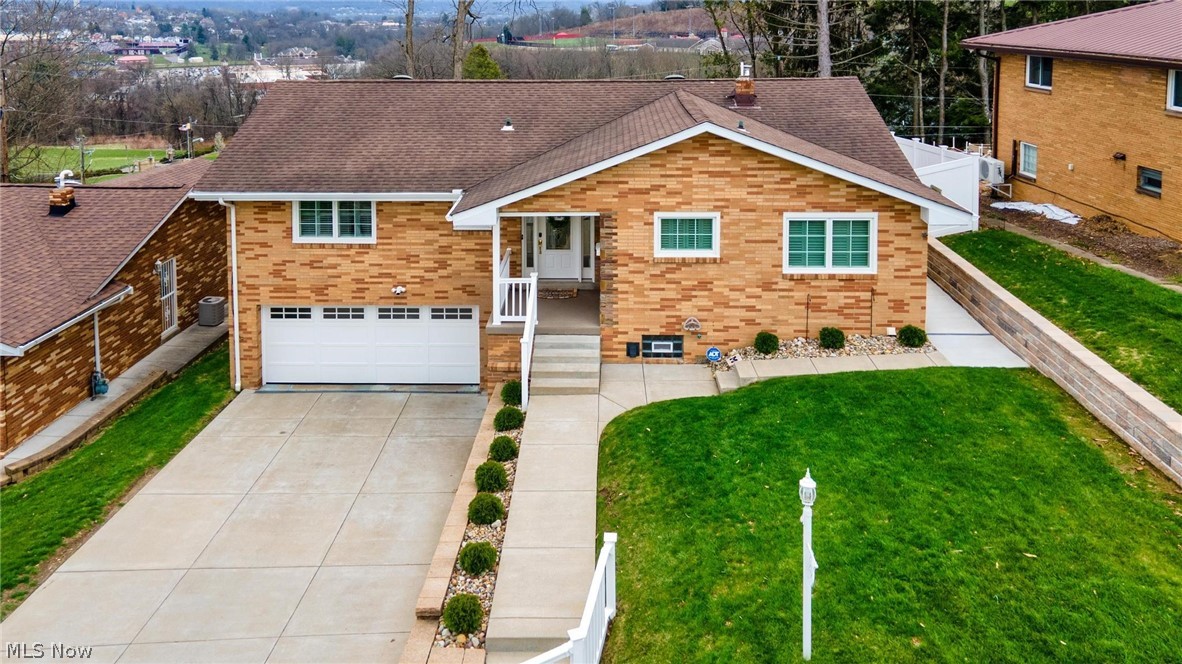 2714 Iva Way Steubenville OH 43952