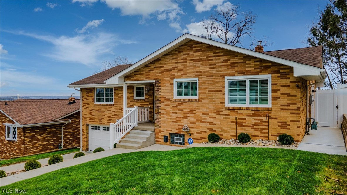 2714 Iva Way Steubenville OH 43952