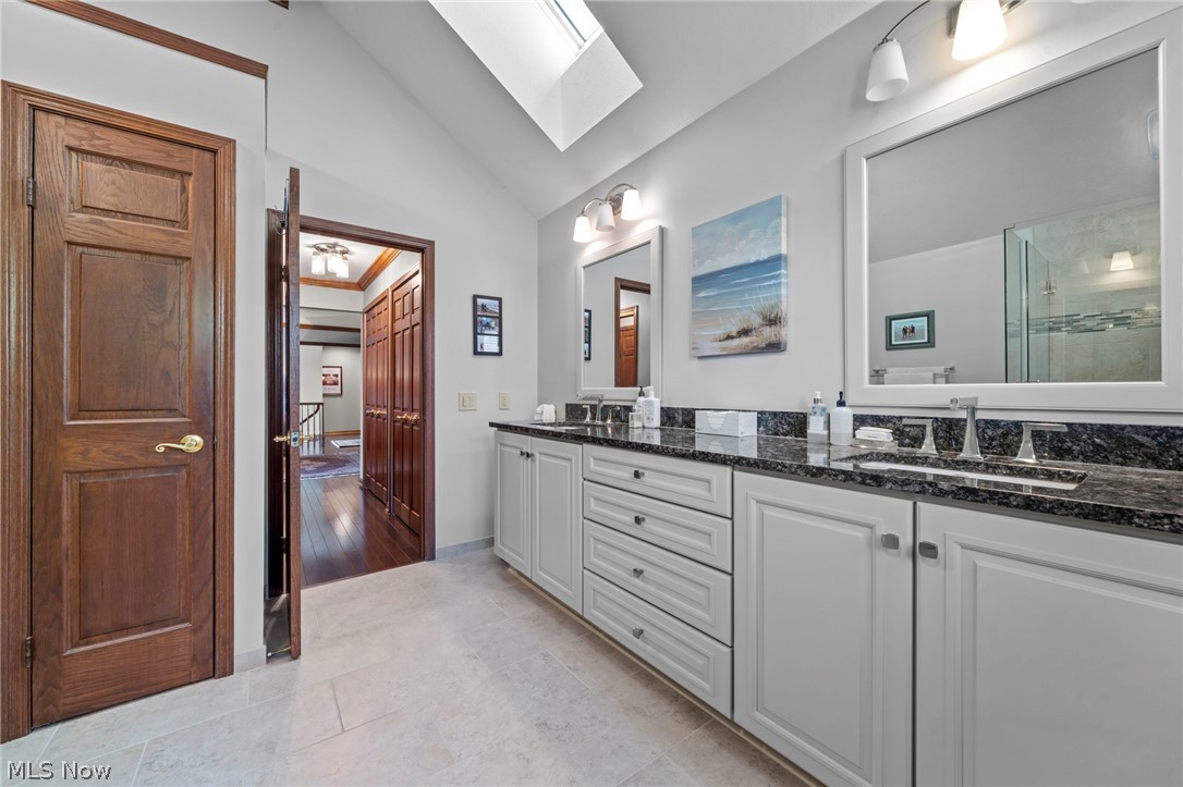 6670 Beechwood Drive Independence OH 44131
