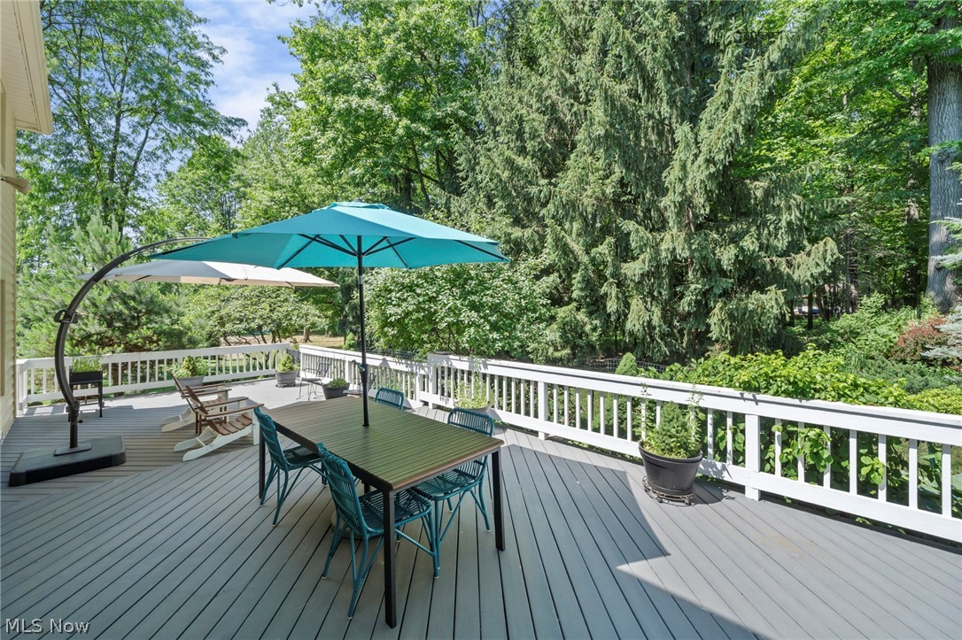 6670 Beechwood Drive Independence OH 44131