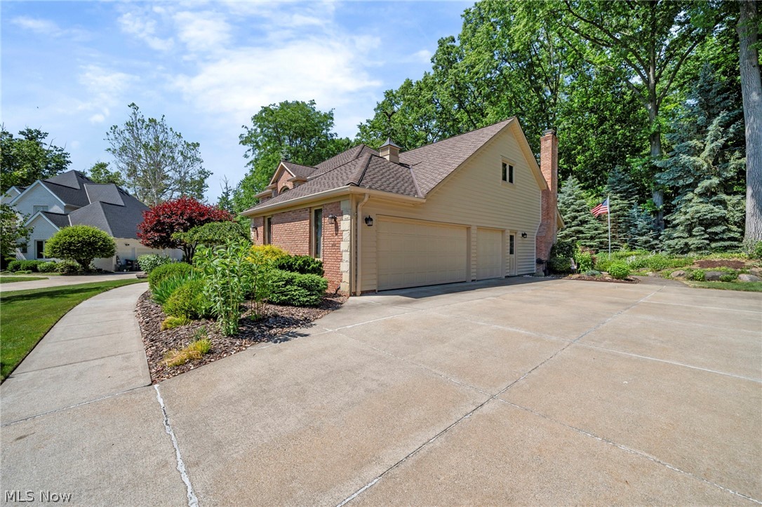 6670 Beechwood Drive Independence OH 44131