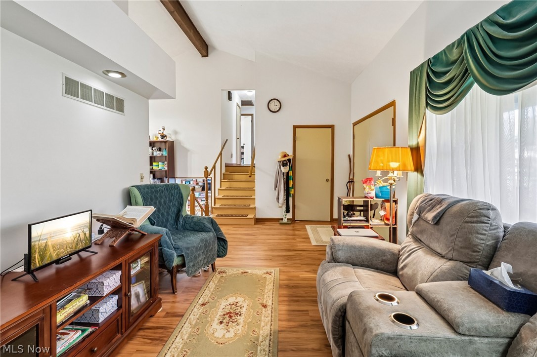 5654 Everett East Road Hubbard OH 44425