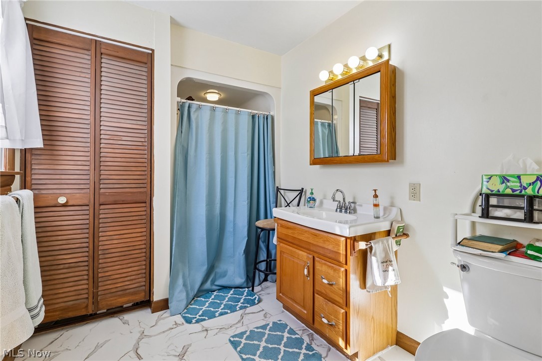 5654 Everett East Road Hubbard OH 44425