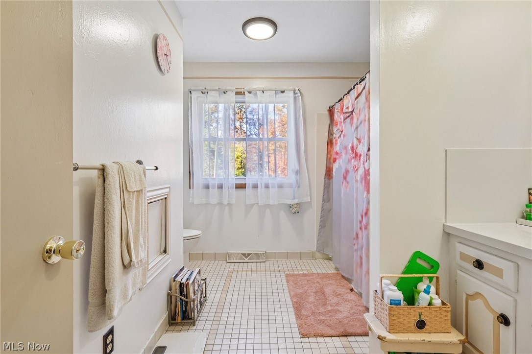 5654 Everett East Road Hubbard OH 44425